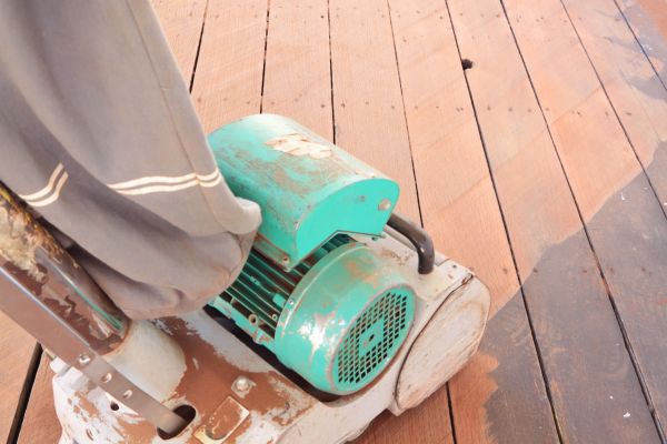 Cost of Cedar Deck Sanding in Davis